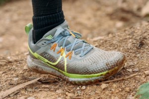 КРОСІВКИ NIKE REACT PEGASUS TRAIL 4 (DJ6158-002) 42,5 EU 15