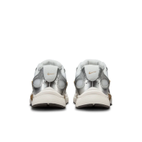 Чоловічі кросівки Nike V5 RNR Parachute Beige Metallic Pewter HJ5228-102 р. 42,5 4