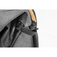 Рюкзак Peak Design Everyday Backpack 20L Charcoal (BEDB-20-CH-2) 4