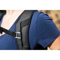 Рюкзак Peak Design Everyday Backpack Zip 15L Black (BEDBZ-15-BK-2) 5