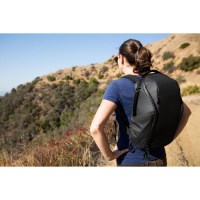 Рюкзак Peak Design Everyday Backpack Zip 15L Black (BEDBZ-15-BK-2) 7